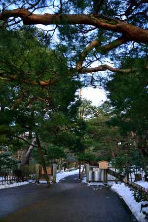 兼六園広坂口